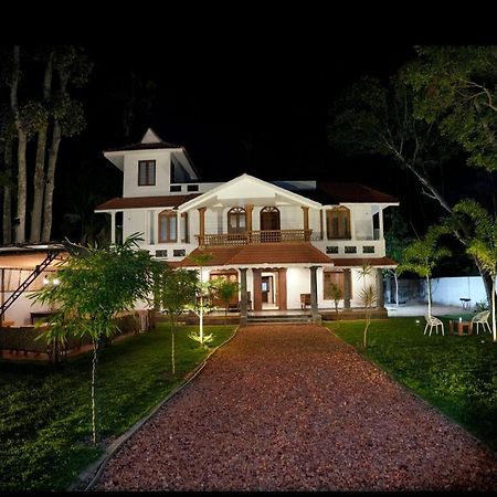 Marari Casa De Victoria Bed and Breakfast Alappuzha Esterno foto